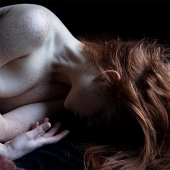 Light and body: rembrandtesque nudity
