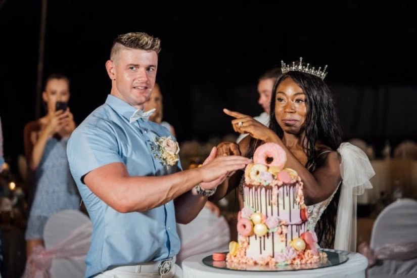 Limpia el divorcio: una mujer Británica dejó a su marido por el hecho de que él la invitó a salir más a menudo