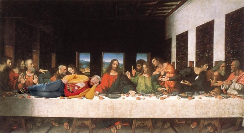 Esto es lo que sucede cuando duermes en tu lugar de trabajo.