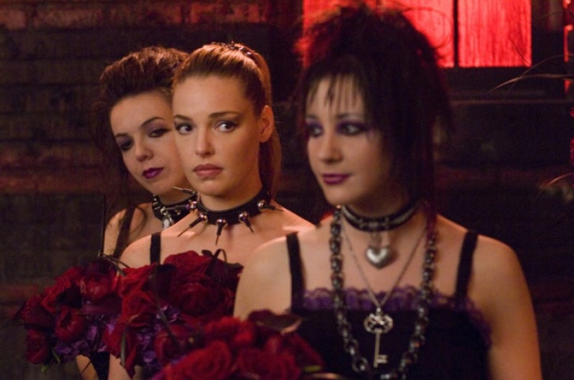 Los hombres normales no pueden construir relaciones con tales mujeres