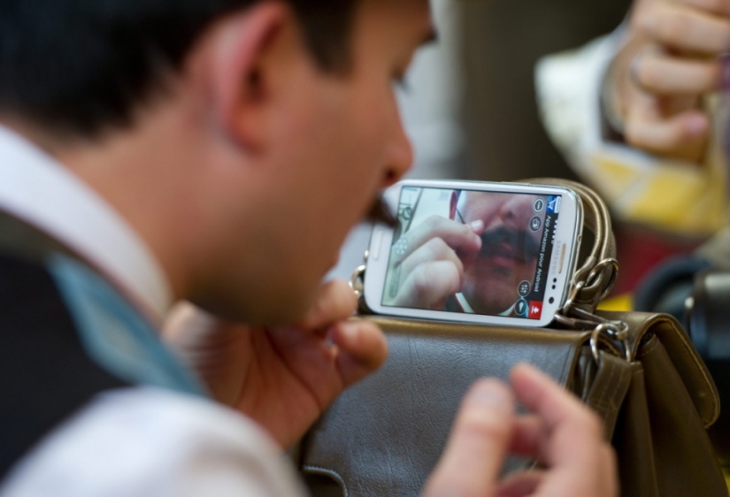 Los mas bigotudos y barbudos