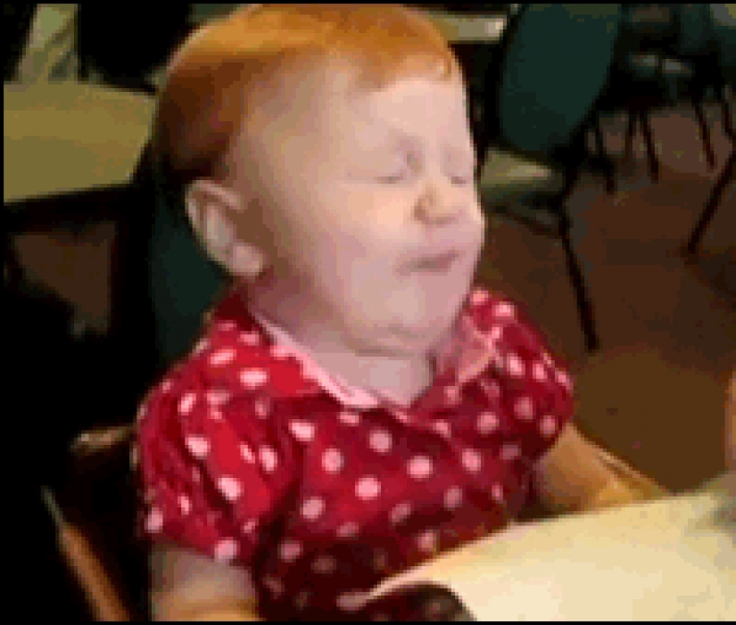 Los niños que no pueden creer lo que sus ojos Los niños que no pueden creer lo que sus ojos