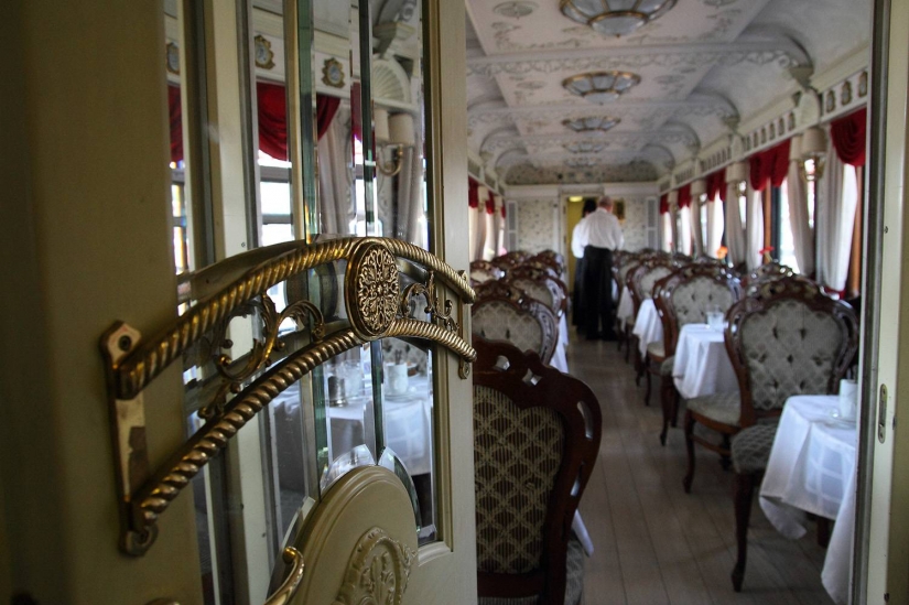 Los trenes más lujosos que la gente ha estado esperando en fila durante meses para obtener boletos para Los trenes más lujosos que la gente ha estado esperando en fila durante meses para obtener boletos para
