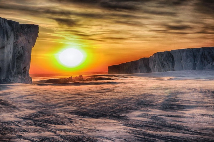 Magnificent Antarctica through the eyes of Devina Strauss