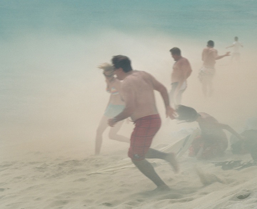 Maho beach: Extrema de descanso bajo el ala del avión