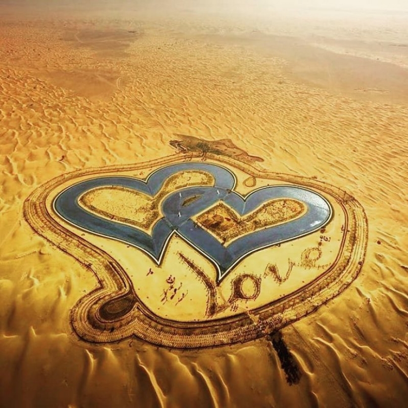 Man-made marvel in Dubai desert: the Lake of Love Man-made marvel in Dubai desert: the Lake of Love