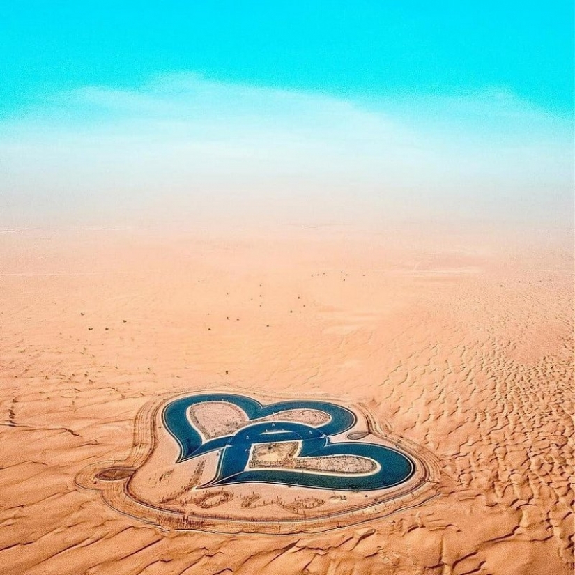 Man-made marvel in Dubai desert: the Lake of Love Man-made marvel in Dubai desert: the Lake of Love