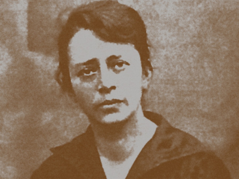 Marina Tsvetaeva's great love: 5 beloved poetesses who changed her life Marina Tsvetaeva's great love: 5 beloved poetesses who changed her life