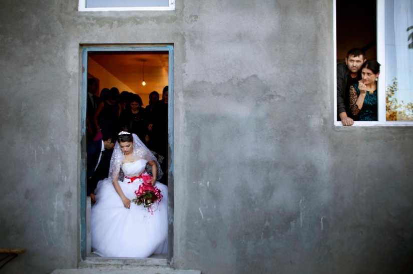 Marriageable girls: how do underage brides live in Georgia