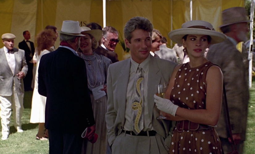 Men, be vigilant: 12 tricks that gloss teaches women