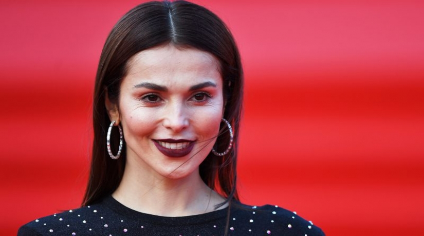 Mickey Rourke Philip Andre y Angélica Varum Maria: los nombres reales de las estrellas que impactante