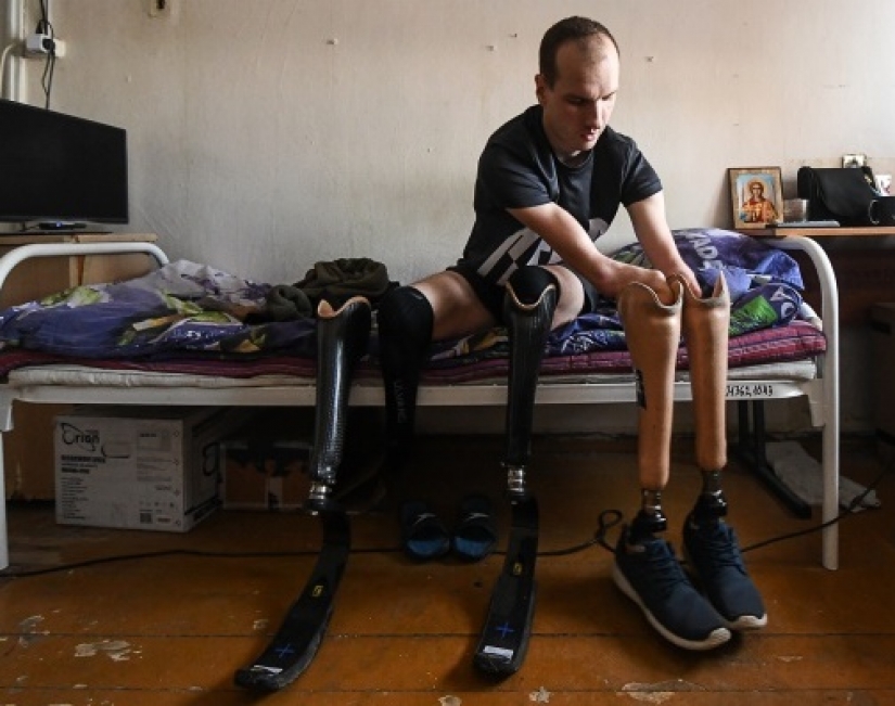 Mikhail Astashov: the path from a food deliverer to a Paralympic champion