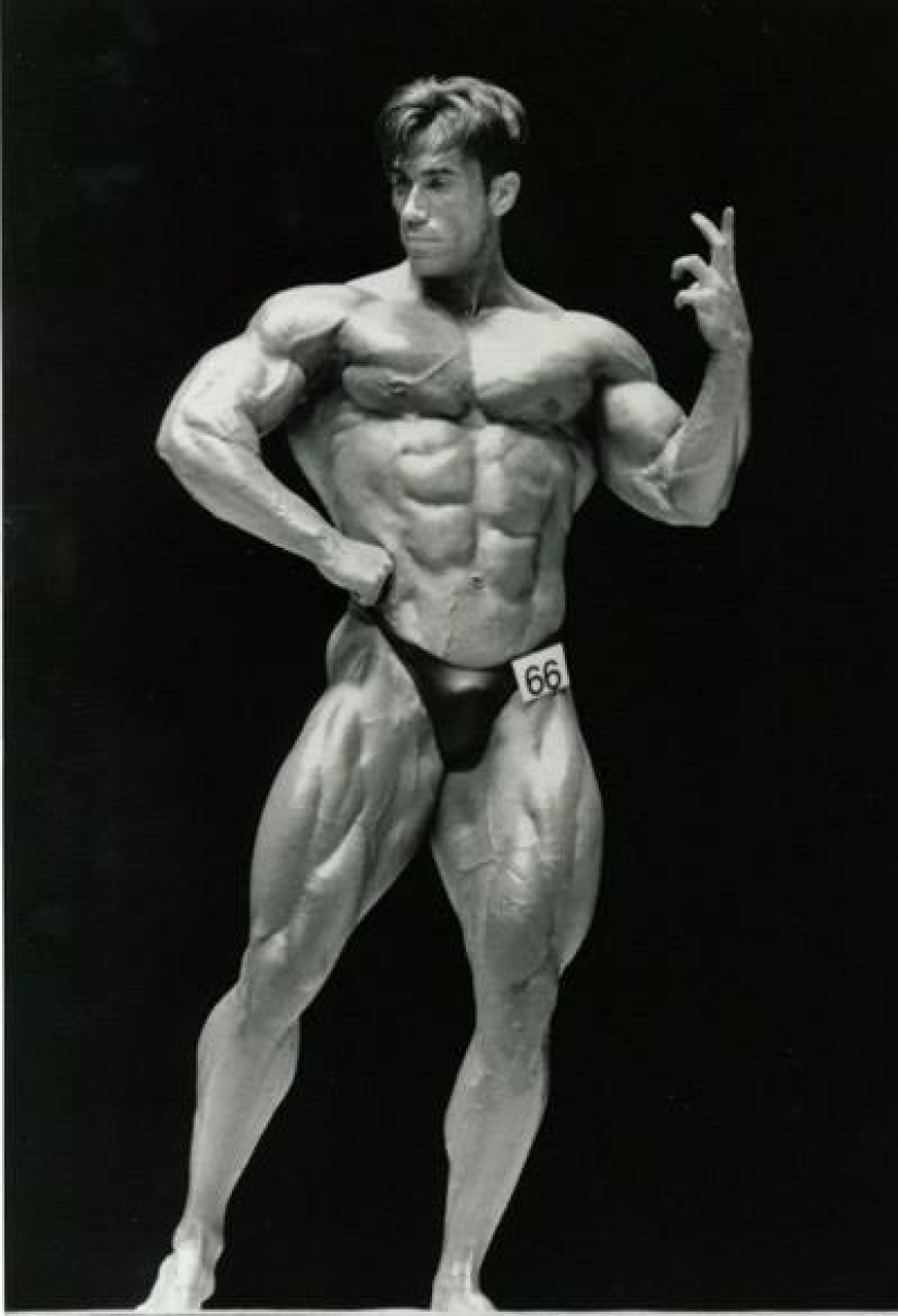 Millones en calzoncillos: una mujer brasileña está orgullosa de su marido stripper y no le importa que los niños sigan sus pasos