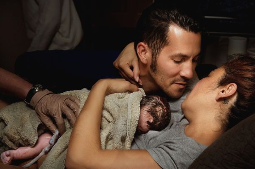Miracle of births: winners of the international Birth Photography Awards this year captured the emotions and the first seconds of life in all their original beauty (18 +)