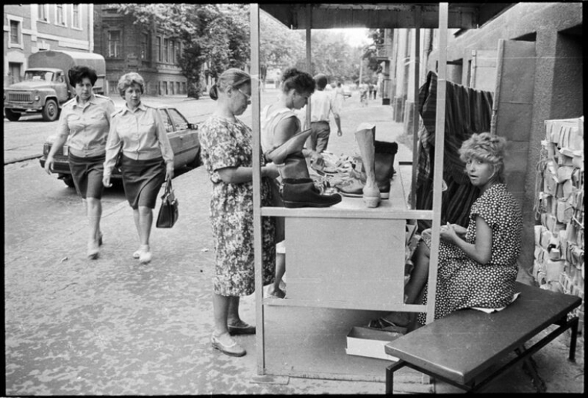 Misha Pedan and the best pictures from his photo album "The End of a beautiful era" Misha Pedan and the best pictures from his photo album "The End of a beautiful era"