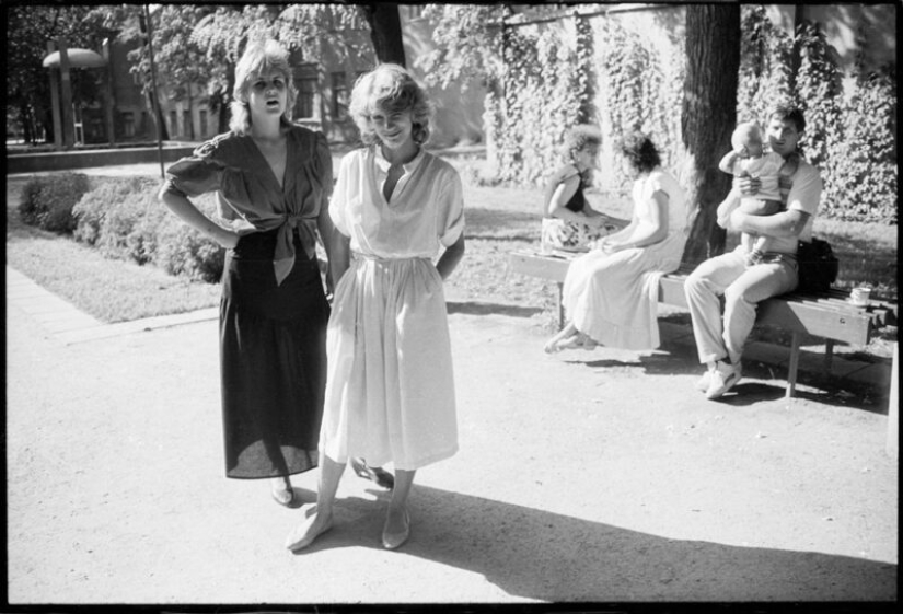 Misha Pedan y las mejores fotos de su álbum de fotos "El fin de una era hermosa"