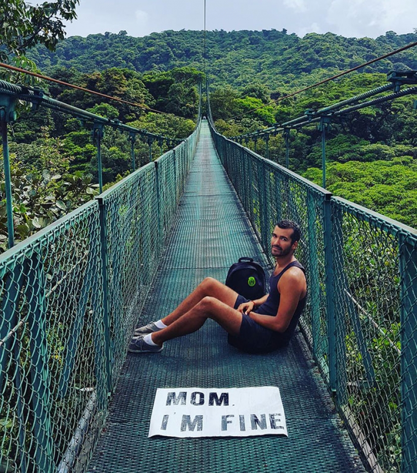 Mom, I'm okay - the guy gave up everything to travel the world, but does not forget about his mom Mom, I'm okay - the guy gave up everything to travel the world, but does not forget about his mom