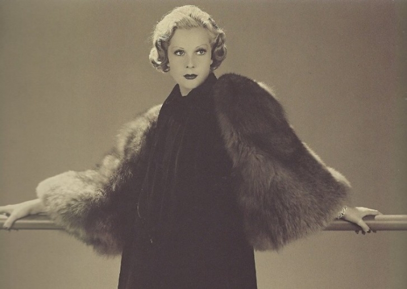 Natalie Paley, granddaughter of the Emperor, conquered the Western catwalks and movie screens