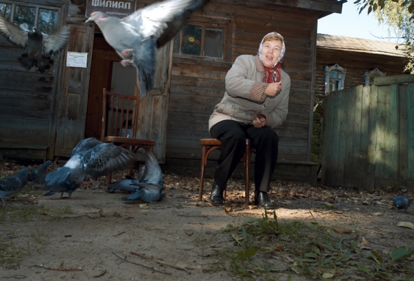 "Near your House": the Russian village in the works of Andrey Kremenchuk