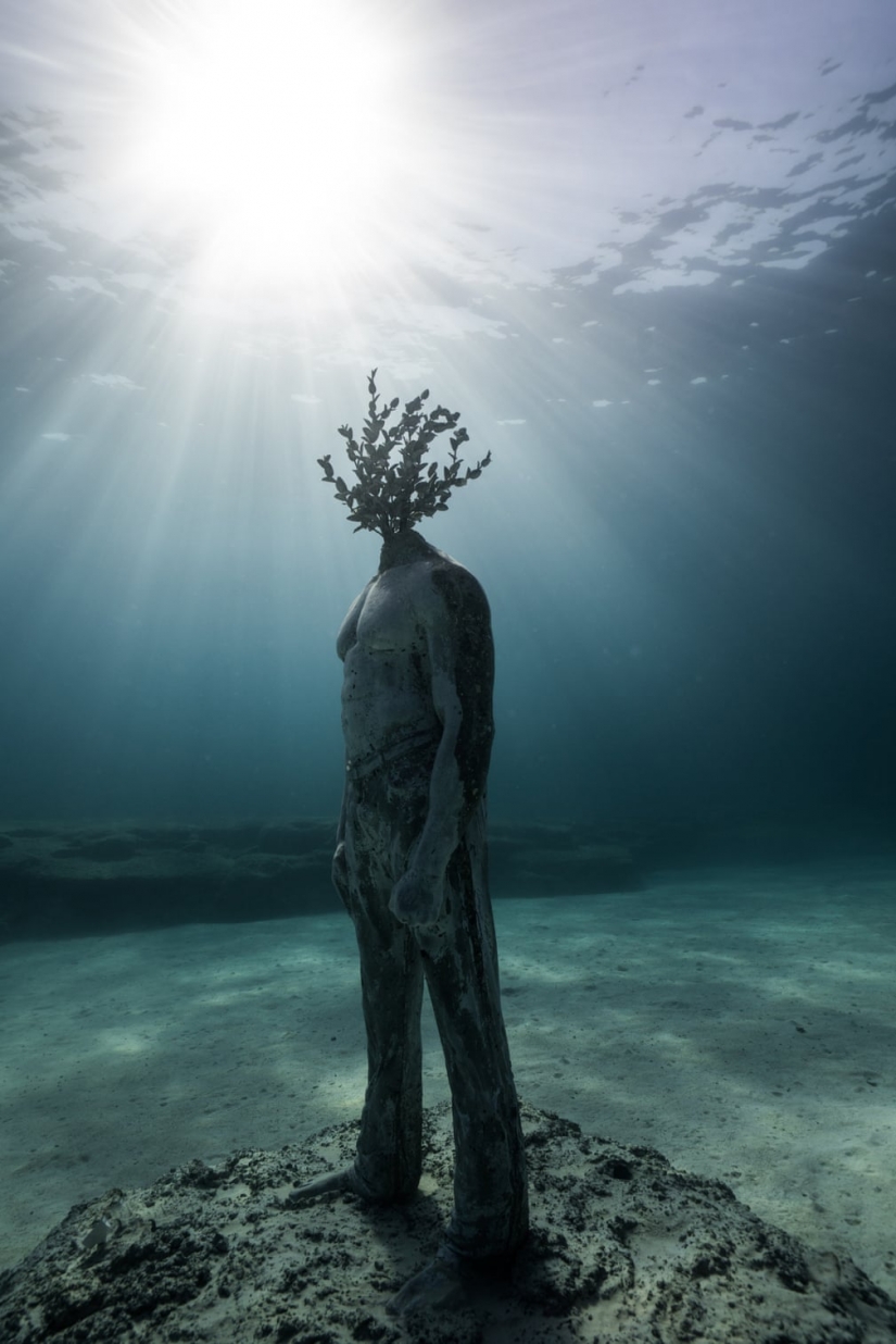 New Cyprus Underwater Sculpture Park in Photos