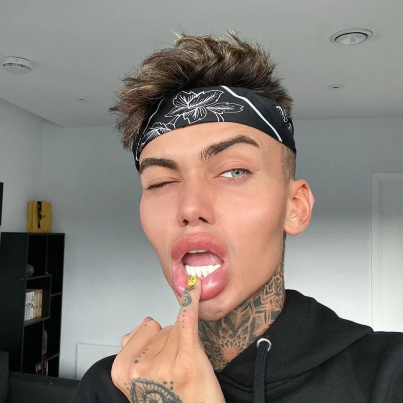 No hay un límite: el Británico transformó el exterior para que parezca un filtro de Instagram