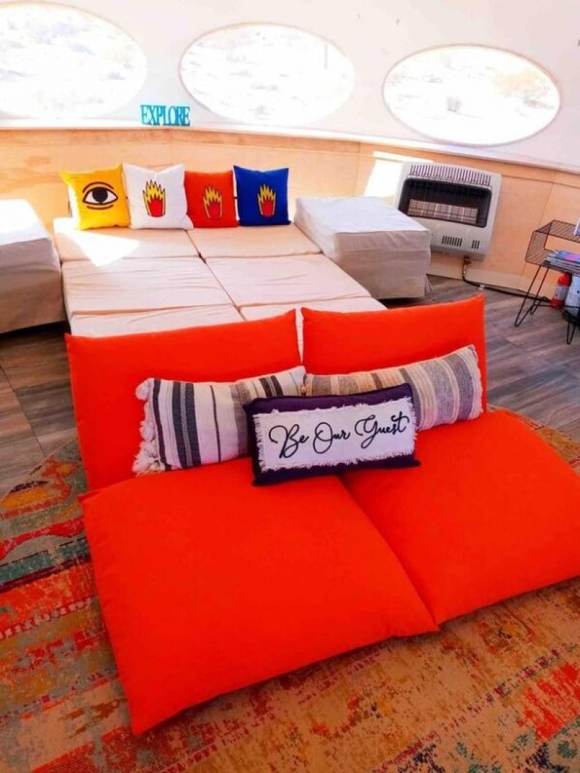 Noche OVNI en el Desierto en glamping Área 55 Futuro House Noche OVNI en el Desierto en glamping Área 55 Futuro House