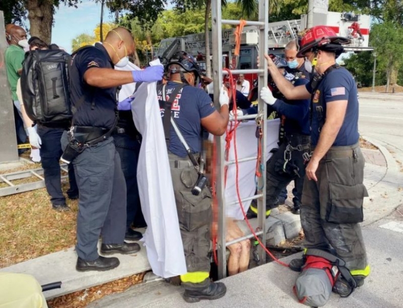 Nude American walked into a strange door and disappeared for three weeks in the storm drain