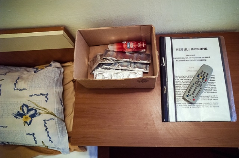 Oases of love in Romanian prisons