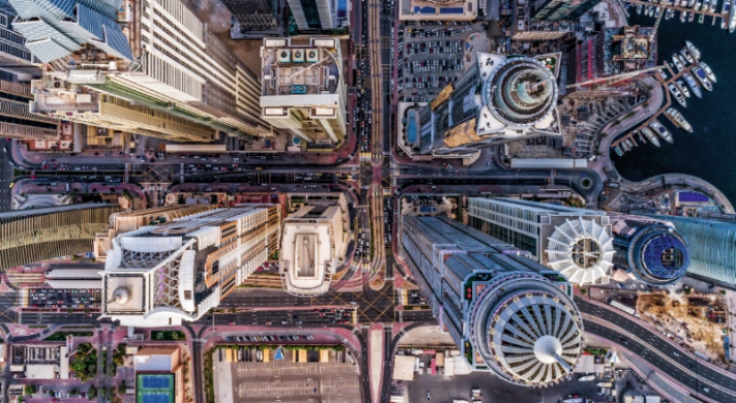 One flew over the nest of the Emir: photographing Dubai from a bird's eye view One flew over the nest of the Emir: photographing Dubai from a bird's eye view