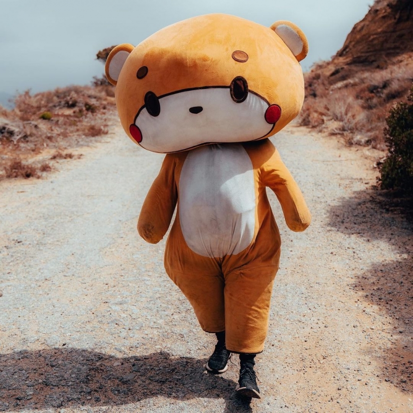 Oso caminante: el tipo caminó 770 km de Los Ángeles a San Francisco