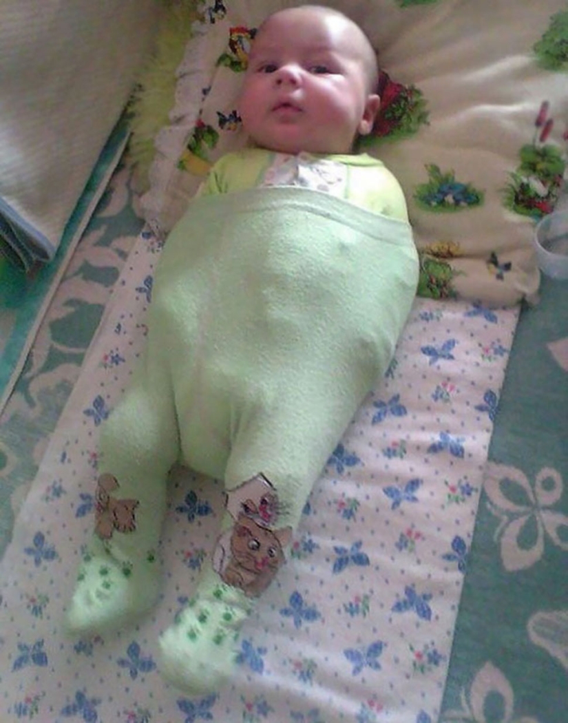 Papa Hat: Por qué no se debe confiar en los niños pequeños a sus propios padres Papa Hat: Por qué no se debe confiar en los niños pequeños a sus propios padres