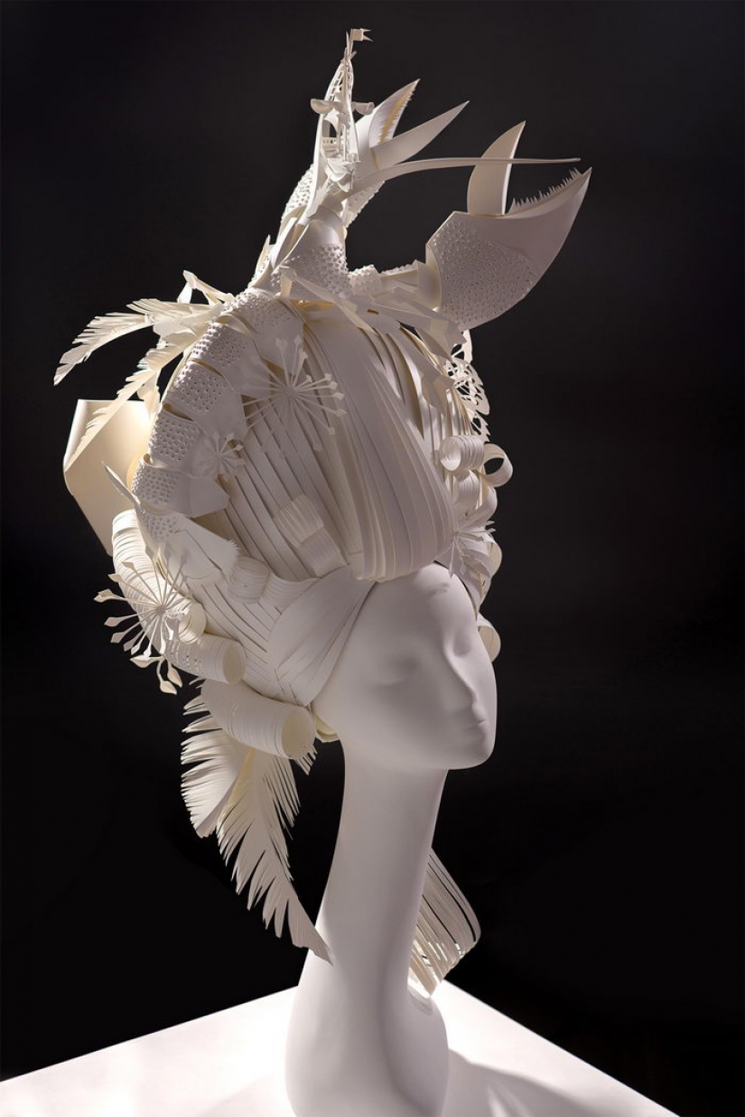 Paper art: wigs and attire of masters from St. Petersburg Asi and Dmitry Kozinykh Paper art: wigs and attire of masters from St. Petersburg Asi and Dmitry Kozinykh