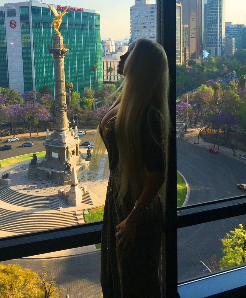 Parece que están poseídos por Barbie