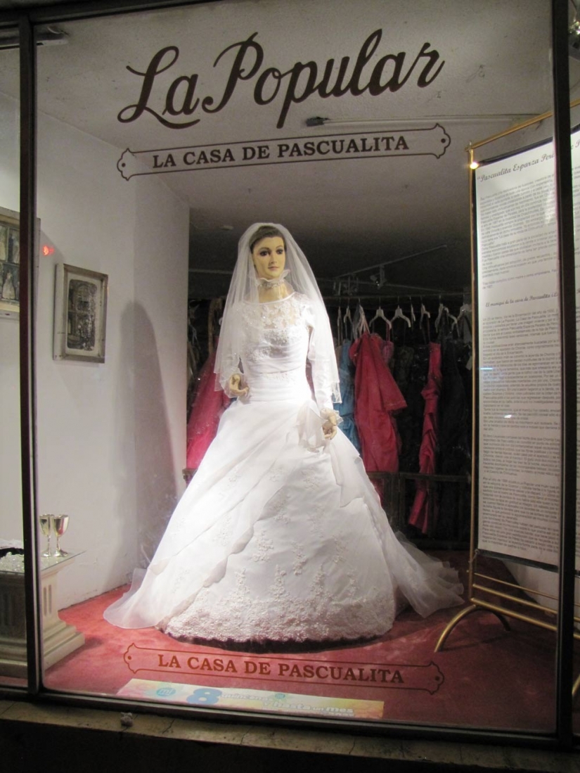 Pascualita: vestidos de boda de la tienda de novia muerto Pascualita: vestidos de boda de la tienda de novia muerto