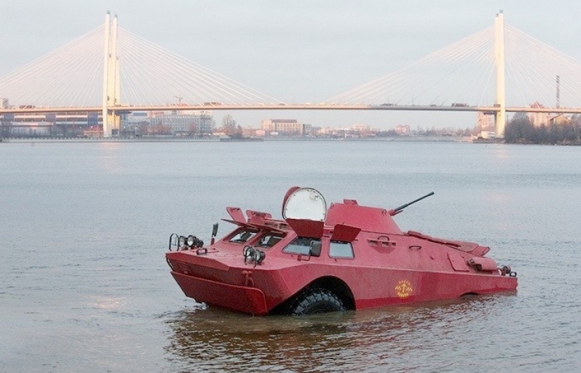 Personal tank: 5 real ways to use old armored vehicles in everyday life Personal tank: 5 real ways to use old armored vehicles in everyday life