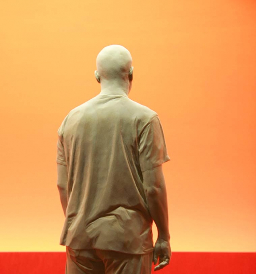 Pinocchio never dreamed of: incredibly realistic wooden sculptures of people