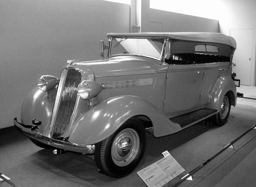 Pioneers: what models did the history of automakers begin with
