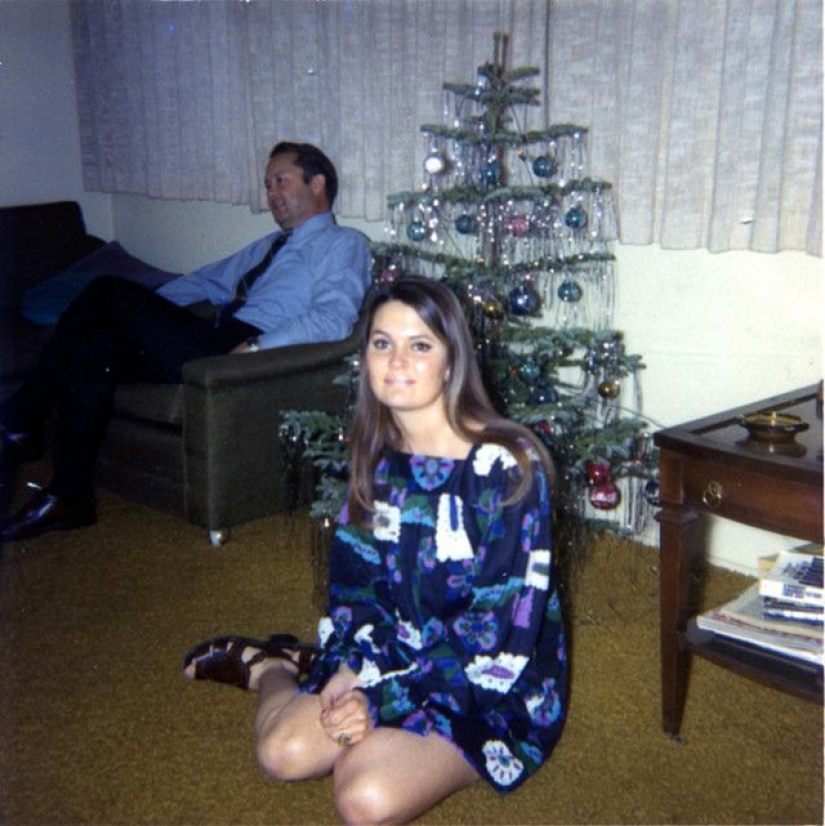 Playful photo under the Christmas tree from old albums