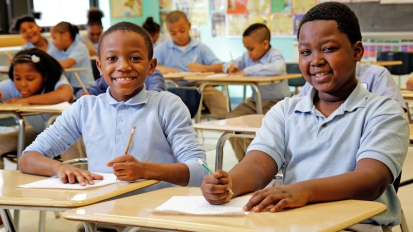 ¿Por qué asignan inversiones de 20 mil dólares a los estudiantes de primaria en Chicago