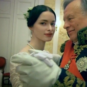 ¿Por qué las niñas a elegir a los hombres mucho mayores que ellas