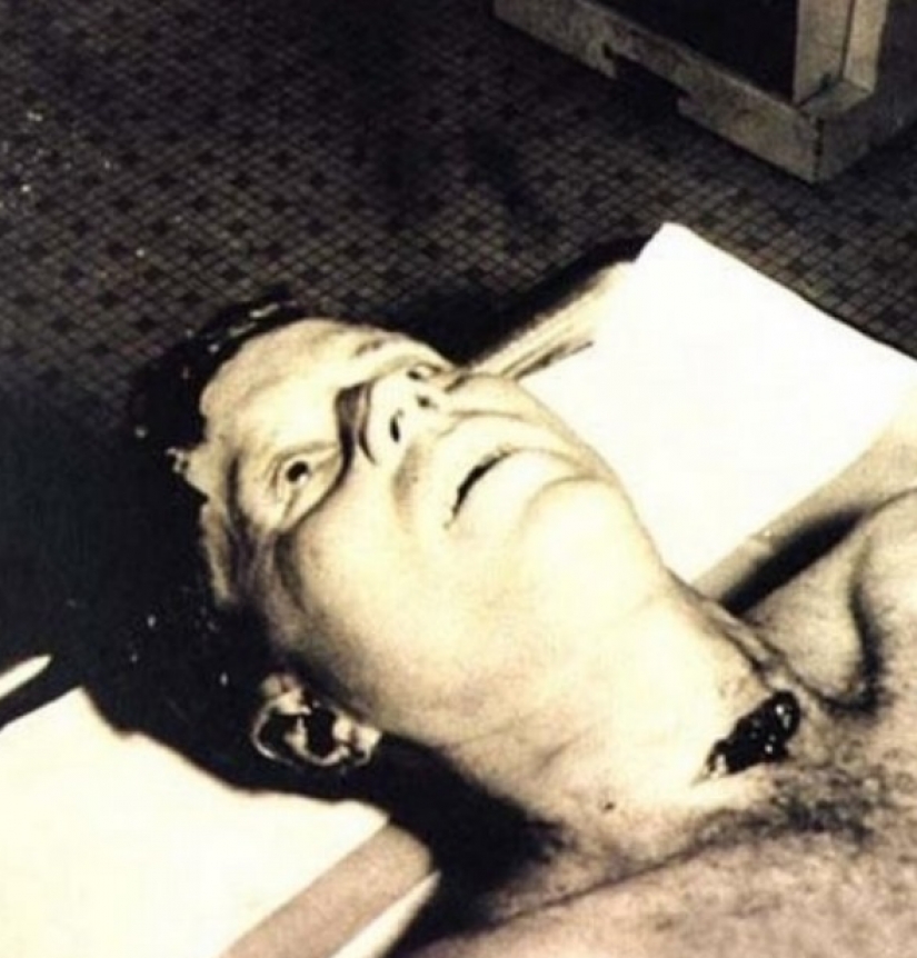 Posthumous photos of celebrities: specific earnings on idols of millions