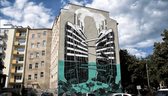 Power in Motion: Spanish photographer turns street graffiti into GIF