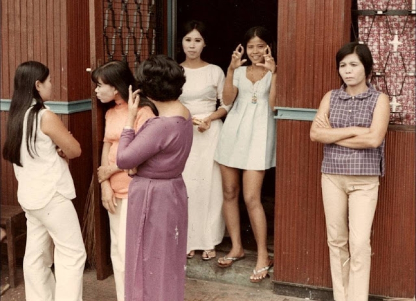 Prostitución durante la guerra de Vietnam en fotografías de las décadas de 1960 y 1970