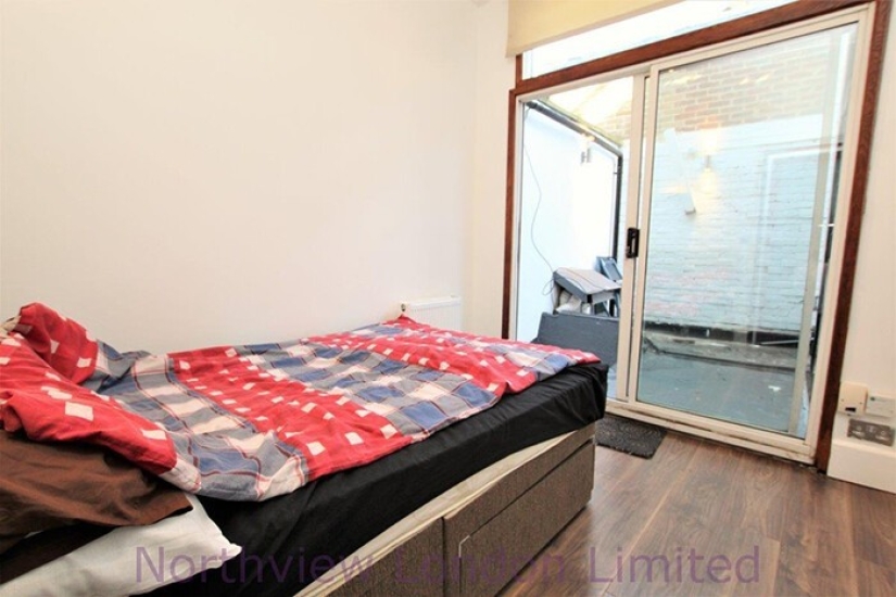 ¿Qué tiene de malo este extraño apartamento en Londres, que se vende por 115 millones