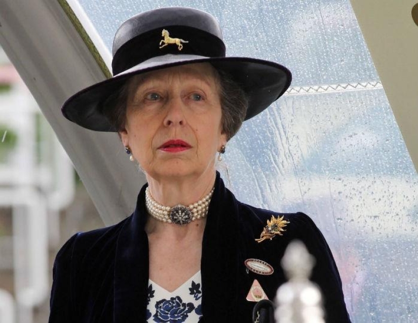 Quien es tacaño, no es estúpido: 13 estrellas conocidas por su codicia Quien es tacaño, no es estúpido: 13 estrellas conocidas por su codicia