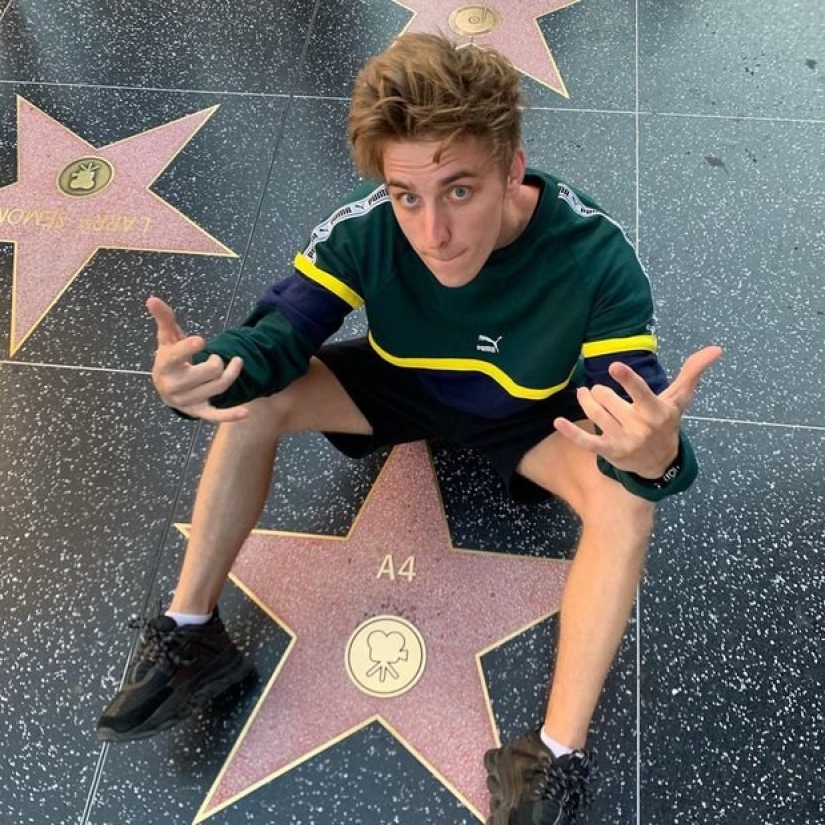 Quién es Vlad el blogger de papel A4 y cuál es el secreto de su popularidad Quién es Vlad el blogger de papel A4 y cuál es el secreto de su popularidad