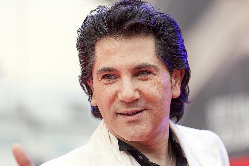 Real names of famous people Real names of famous people