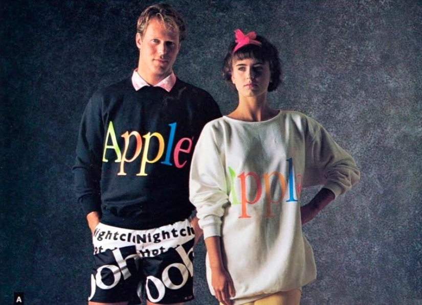 Resulta que sin Steve Jobs en la década de 1980, Apple vendía ropa Resulta que sin Steve Jobs en la década de 1980, Apple vendía ropa