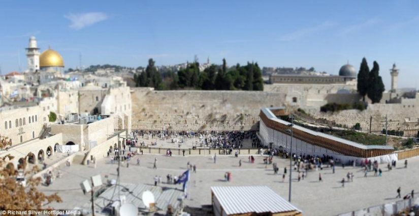 Richard Silver: the sights of the world in an unusual focus