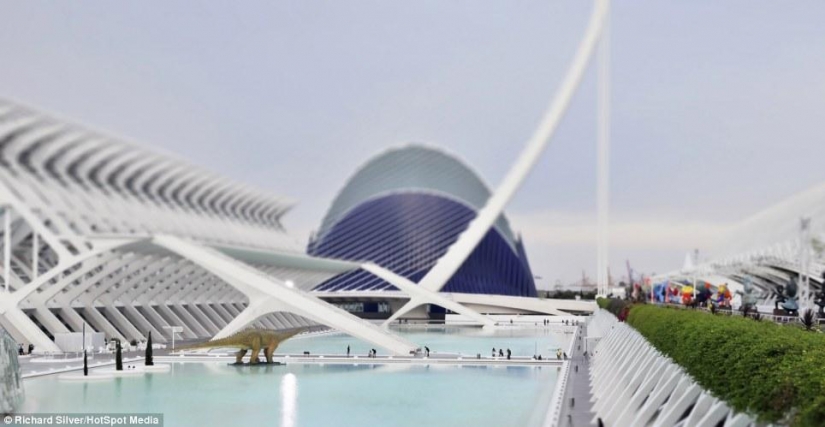 Richard Silver: the sights of the world in an unusual focus